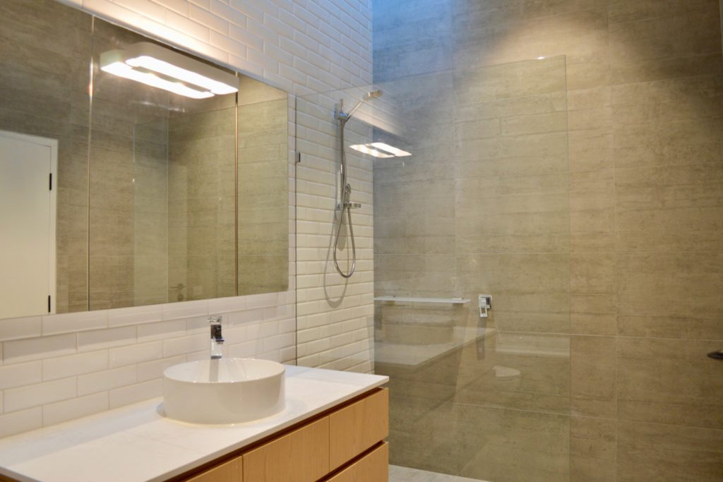 WVrd-bathroom-1-1024x683